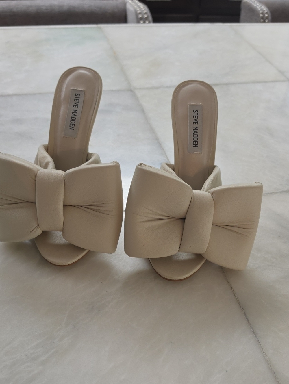 Steve Madden Cream Bow Slide Mules